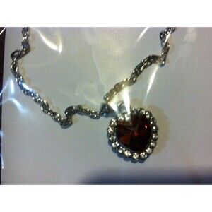 Heart of the Ocean necklace